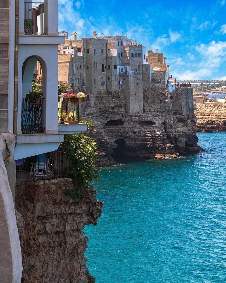 The Duchess'S View - New! Luxurious Flat In Historical Centre 115 Sq M, 3Min Walk To Cala Porto Beach And Private Parking Appartement Polignano a Mare Buitenkant foto