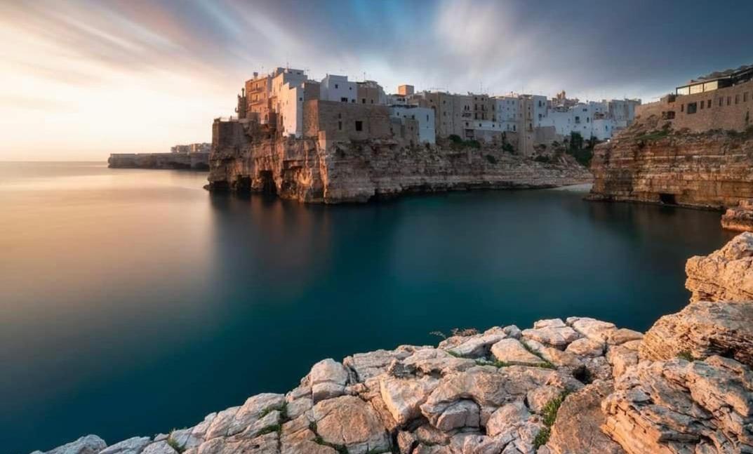 The Duchess'S View - New! Luxurious Flat In Historical Centre 115 Sq M, 3Min Walk To Cala Porto Beach And Private Parking Appartement Polignano a Mare Buitenkant foto